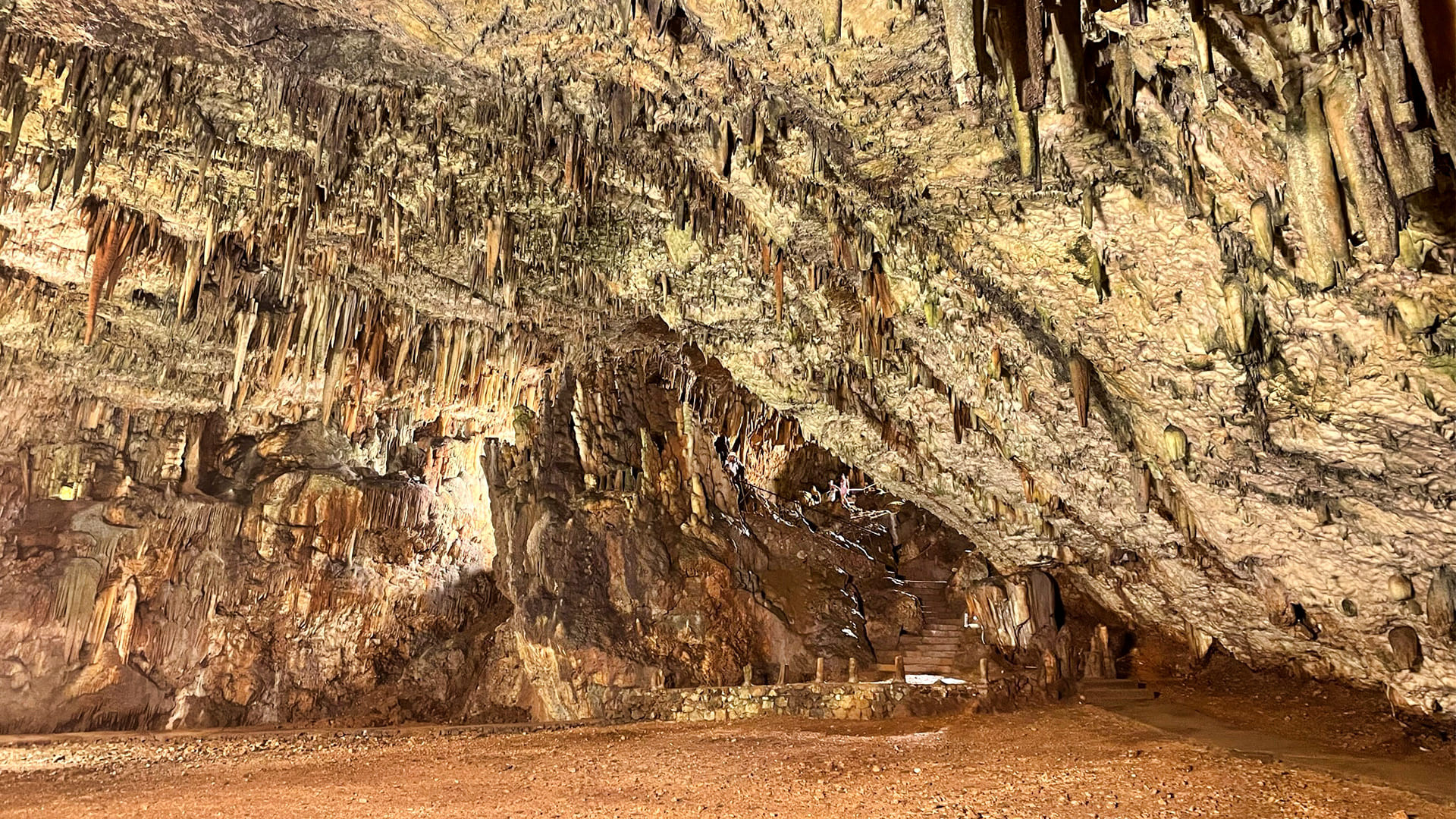 grotte-de-drogati-kefalonia-c-juliette-vuillecard_1