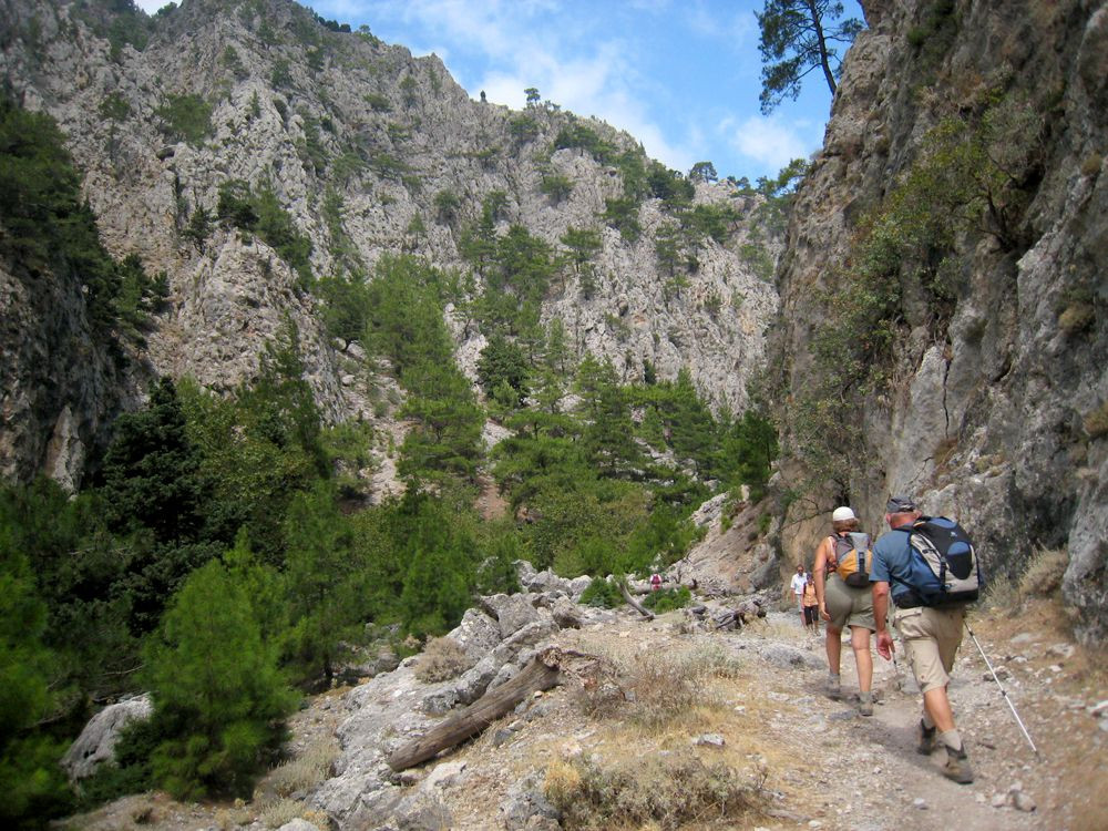 Randonneurs dans les gorges d'Agia Irini - Crète - Grèce